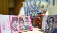 Kurs Rupiah Melemah Menjadi Rp16.829/Dolar Dipicu Pelebaran Defisit Fiskal