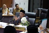 Komisi V DPRD Riau Kembali Ingatkan SMA dan SMK Negeri Tak Menahan Ijazah