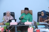 Plh Sekda Pekanbaru Pimpin Rapat Evaluasi Keuangan, Fokus UMKM dan Inovasi 2025