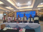Polisi Bongkar Modus Penyeludupan Obat Keras Dalam Botol Vitamin Ternak