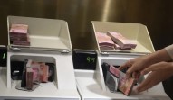 Nilai Tukar Rupiah Melemah Dipicu Sinyal Hati-Hati Kebijakan The Fed