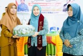 Ketua TP PKK Inhu Ajak Siswa SMPN 5 Rengat Barat Stop Bullying dan Pergaulan Bebas