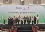 Anggota Komisi VII DPR RI Hendry Munief dan Kemenperin Beri Pelatihan 360 Wirausaha di Pekanbaru
