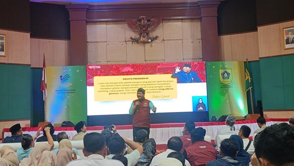 Mensos Ungkap Prabowo Targetkan 2026 Kemiskinan Ekstrem 0%
