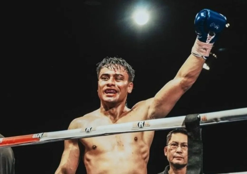 Petinju tak terkalahkan Lester Martinez dan James bertemu rebut gelar WBA