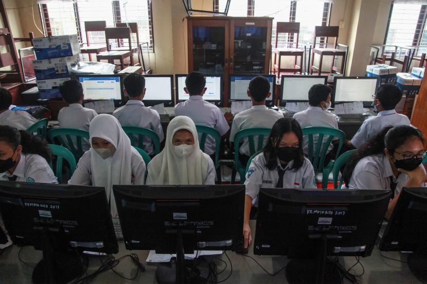 Rerata Nilai TKA Jeblok: Alarm Bahaya Pendidikan