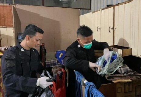 Razia Gabungan Lapas Pekanbaru, 98 Ponsel Napi Ditemukan, Sanksi Tegas Menanti