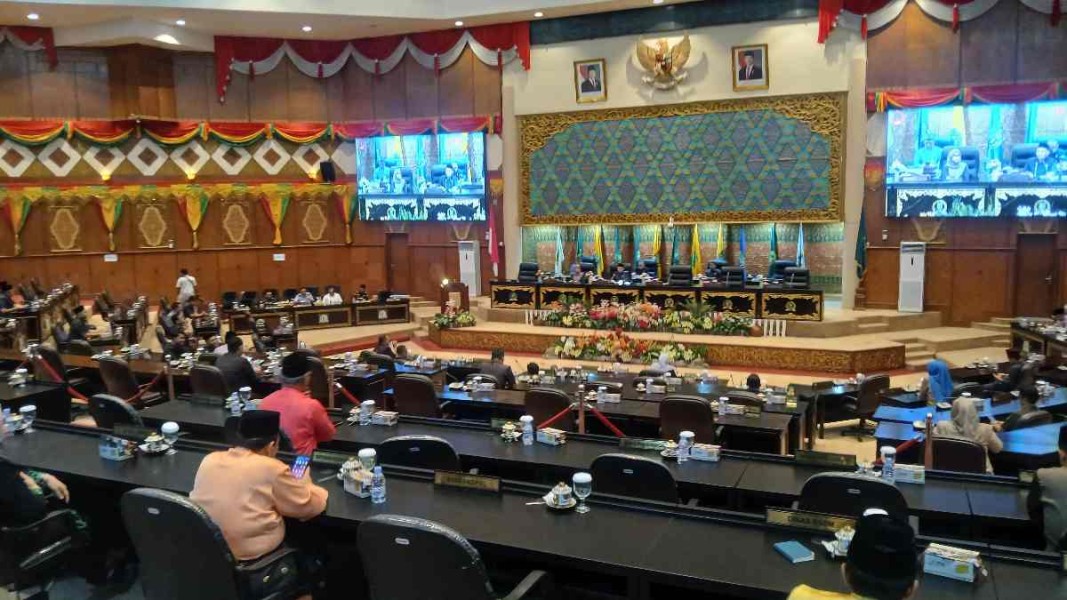 Anggota Fraksi Gerindra DPRD Riau Soroti Ketidakhadiran Gubernur dalam Sidang Paripurna