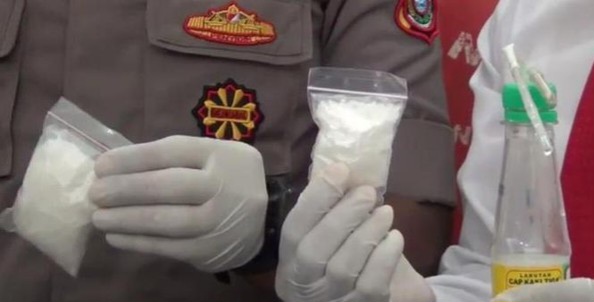 Dua Pria Mencurigakan Diamankan Warga di Bogor, Ternyata Mau Transaksi Sabu