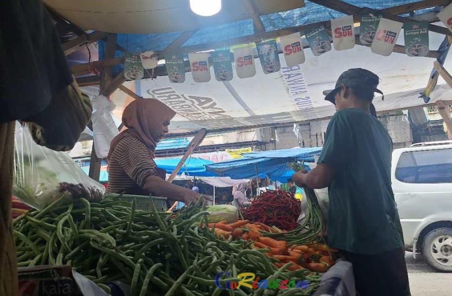 Harga Bahan Pokok di Pekanbaru Menurun Jelang Lebaran