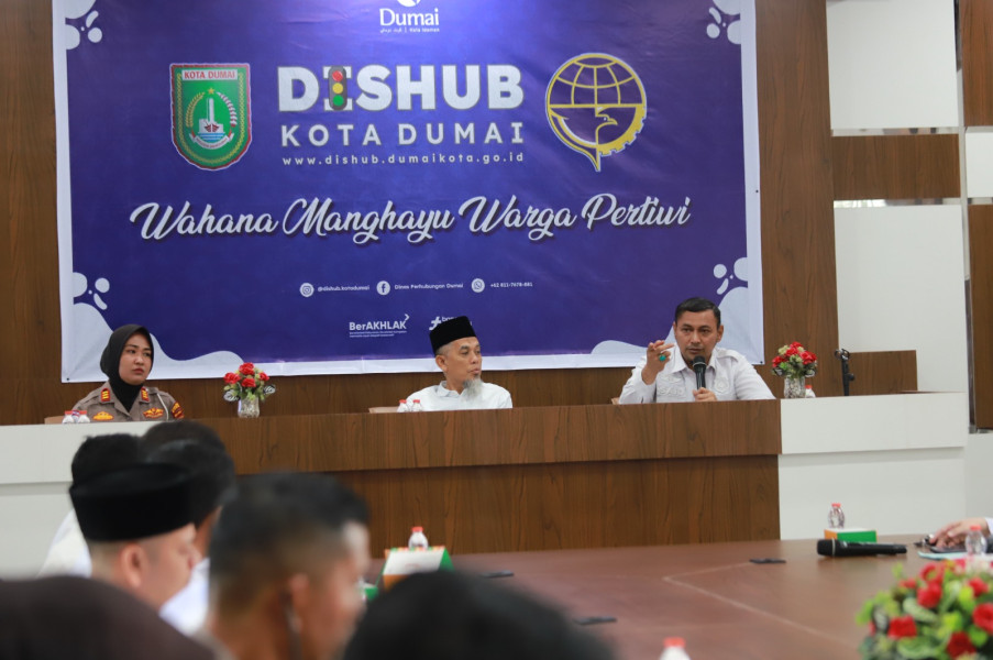 Wako Dumai Pimpin Rapat Bahas Perwako Tentang CFD dan CFN