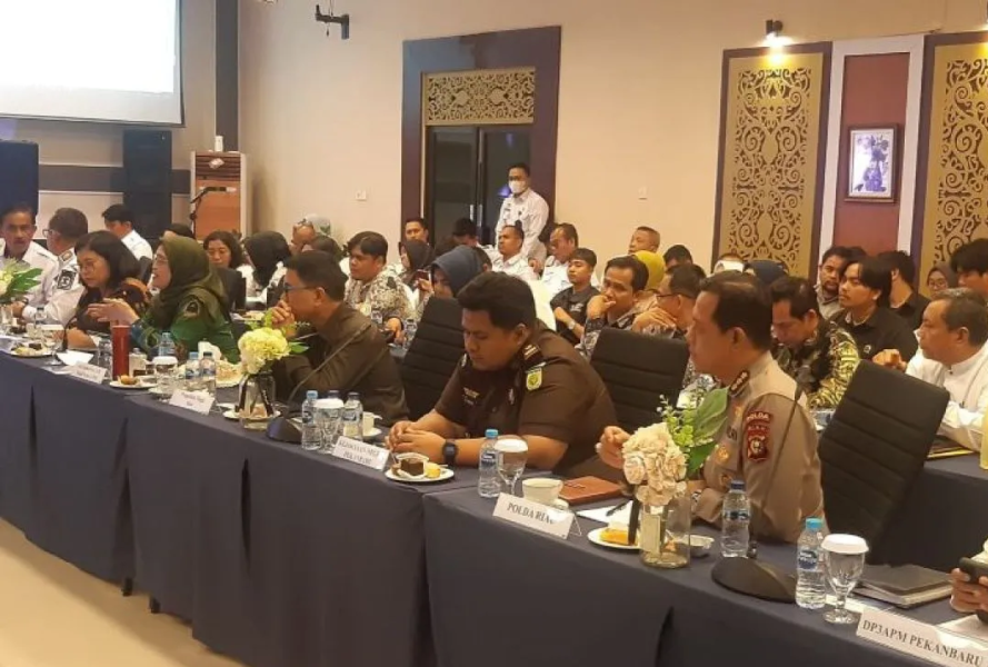 Komisi XIII DPR RI Serap Aspirasi Masyarakat Riau Terkait Revisi UU LPSK