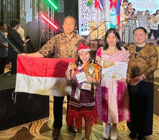 Maria Eleora Siswi Pekanbaru Raih Medali Emas dan First Runner Up di PIMSO 2025 Filipina