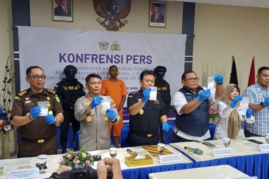 Bea Cukai Tanjungpinang Tangkap WNA Malaysia Selundupkan Sabu