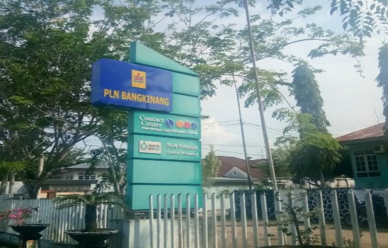 Puluhan Alat Elektronik Rusak Diduga Akibat Tidak Normalnya Aliran Listrik, Warga Protes ke Pihak PLN ULP Bangkinang