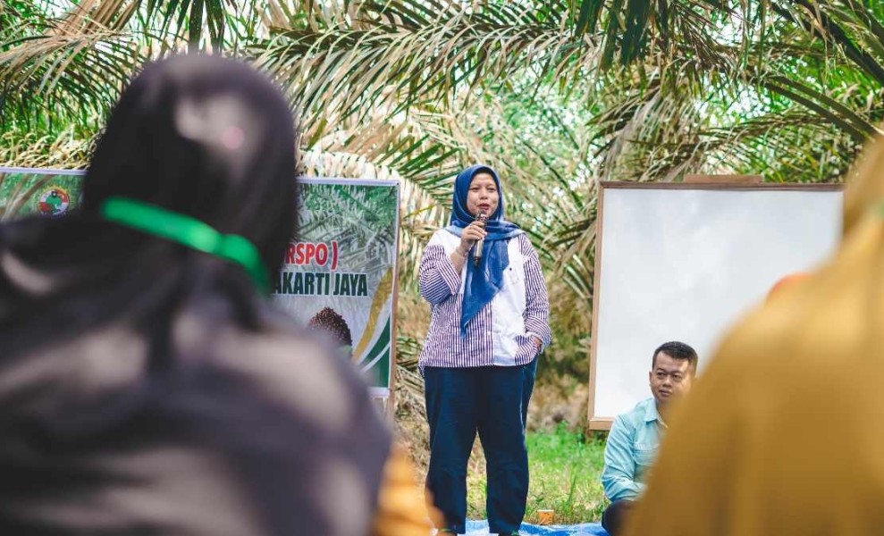 Arhamna, Wanita Inspiratif PTPN IV Regional III Sahabat Petani Plasma