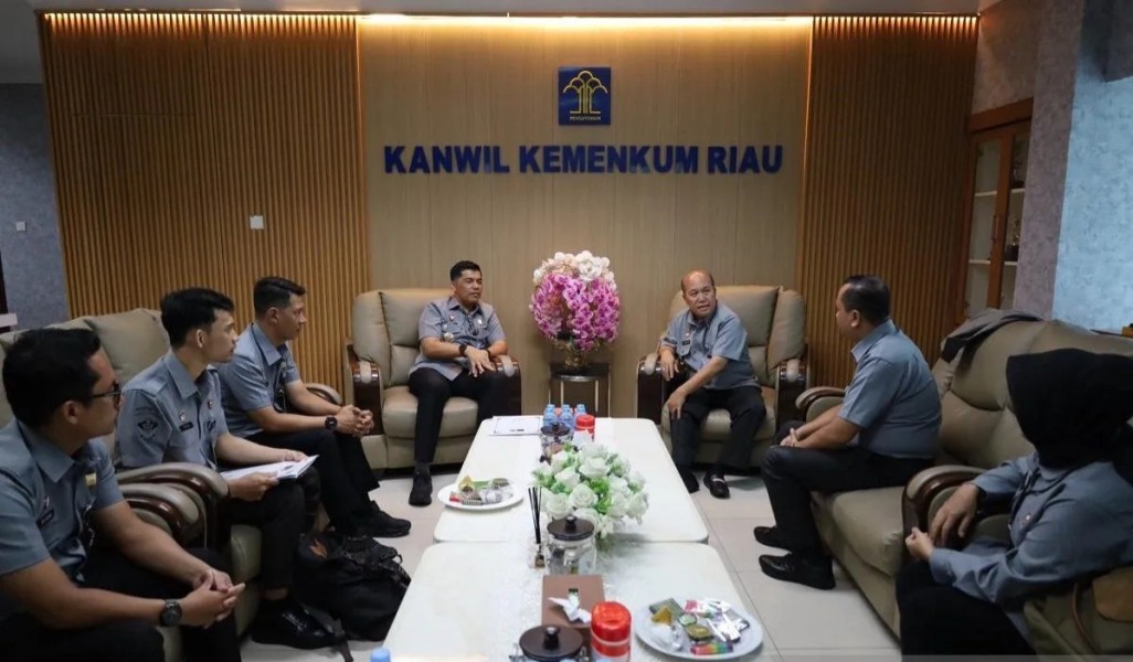 Kemenkum Riau Perkuat Pengawasan Internal, Terima Kunjungan Strategis Sekretaris Itjen