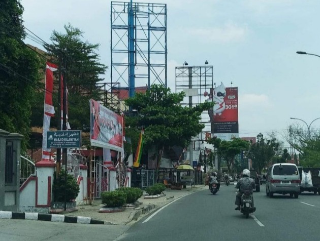 Pekanbaru Siap Benahi Wajah Kota, Videotron Akan Gantikan Tiang Reklame di Jalan Sudirman