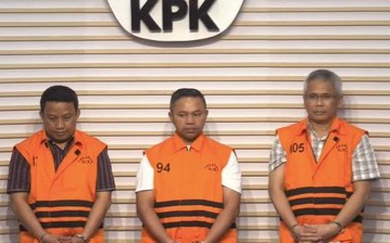 KPK: Gubernur Riau Pakai Uang Jatah Preman untuk ke Luar Negeri