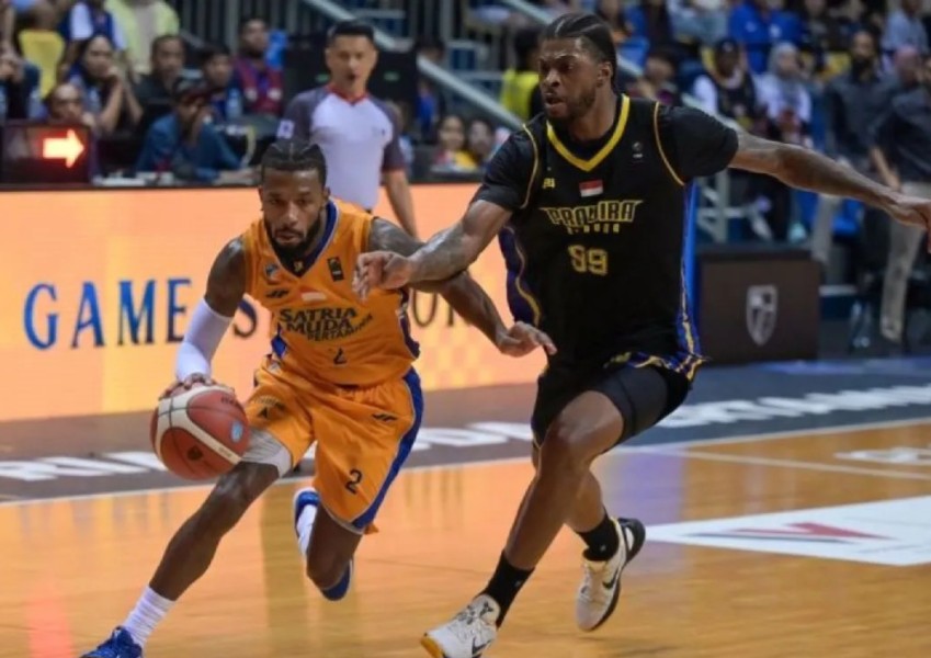 RANS dan Satria Muda Tancap Gas ke Semifinal Playoffs