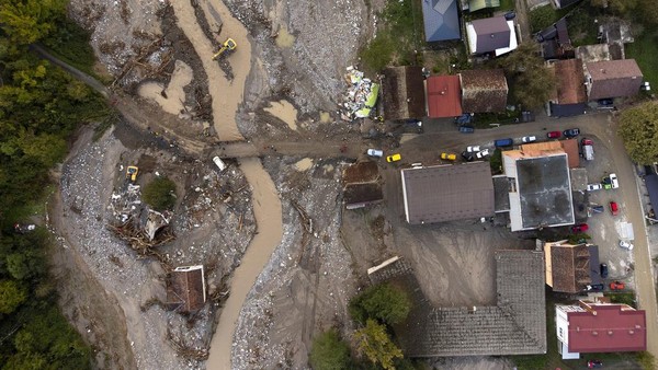 Bosnia Diterjang Banjir Bandang dan Tanah Longsor, 22 Orang Tewas