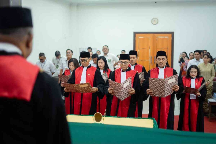 PN Telukkuantan Lantik 8 Hakim, Semangat Baru dalam Penegakan Hukum di Kota Jalur