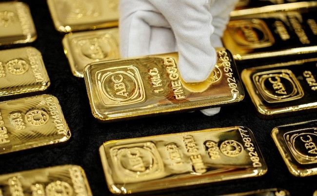 Meski Berpotensi Naik, Harga Emas Dunia pada 2026 Bisa Turun Jadi US$ 3.950