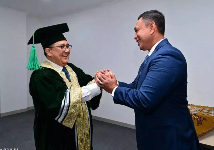Dirut Bulog Hadiri Pengukuhan Profesor Kehormatan Anggota BPK RI, Soroti Ketahanan Pangan Nasional