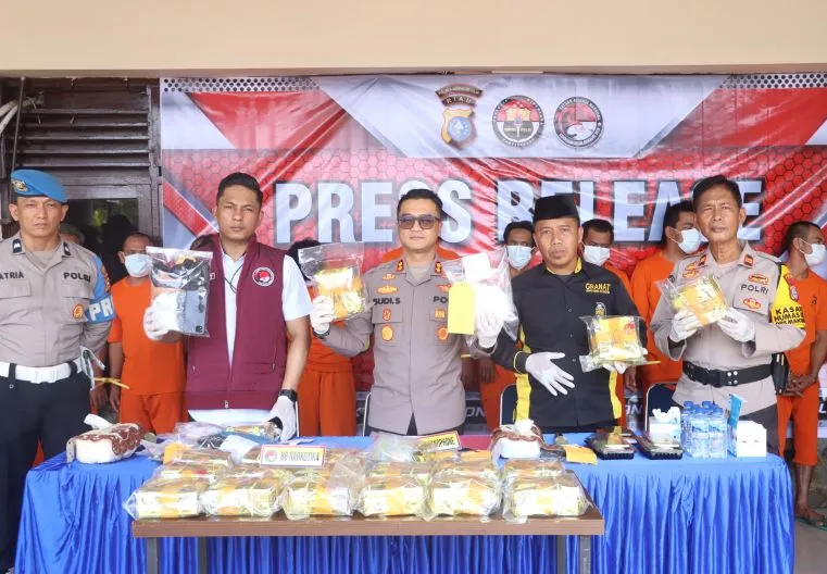 Polres Inhil Amankan 21,8 Kg Sabu dari Tiga Pelaku Jaringan Antar Provinsi