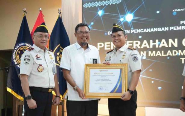 Imigrasi Pekanbaru Sabet Penghargaan Ombudsman, Targetkan Zona Integritas 2026