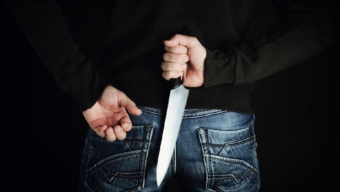Pemuda di Dumai Bunuh Pria gegara Senggolan Meja saat Minum Tuak-Disuruh Bayar