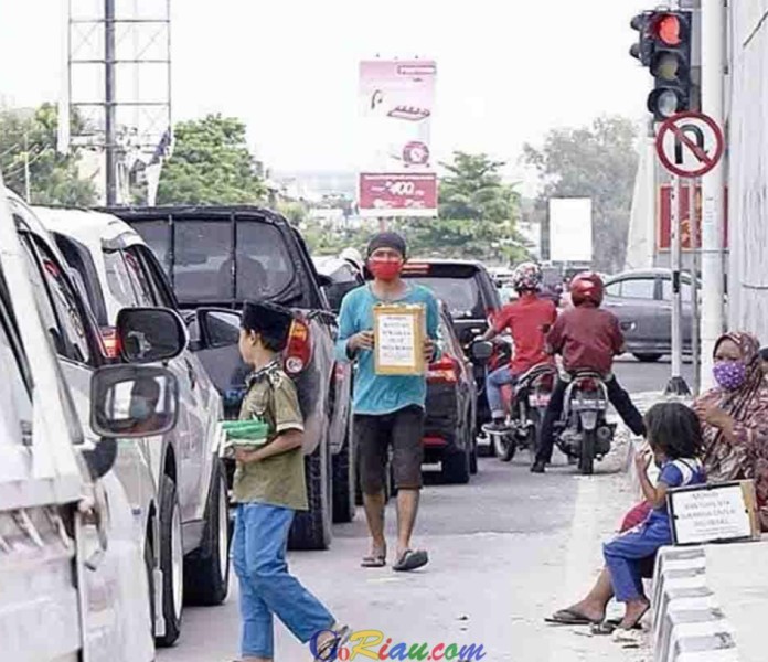 Kasatpol PP Pekanbaru Siap Tingkatkan Patroli Tertibkan Manusia Silver dan Gepeng