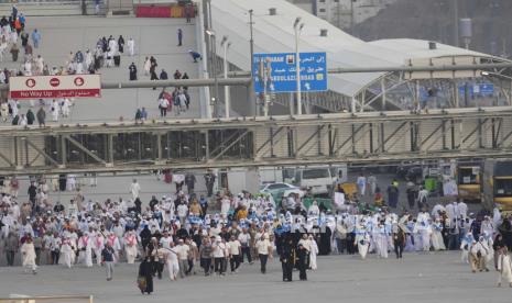 Arab Saudi Sediakan Jalur Ramah Pejalan Kaki, dari Aspel Tahan Panas Hingga Pohon Rindang
