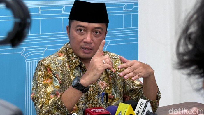 Istana Ancam Coret Penerima Bansos Terindikasi Judol-Terorisme