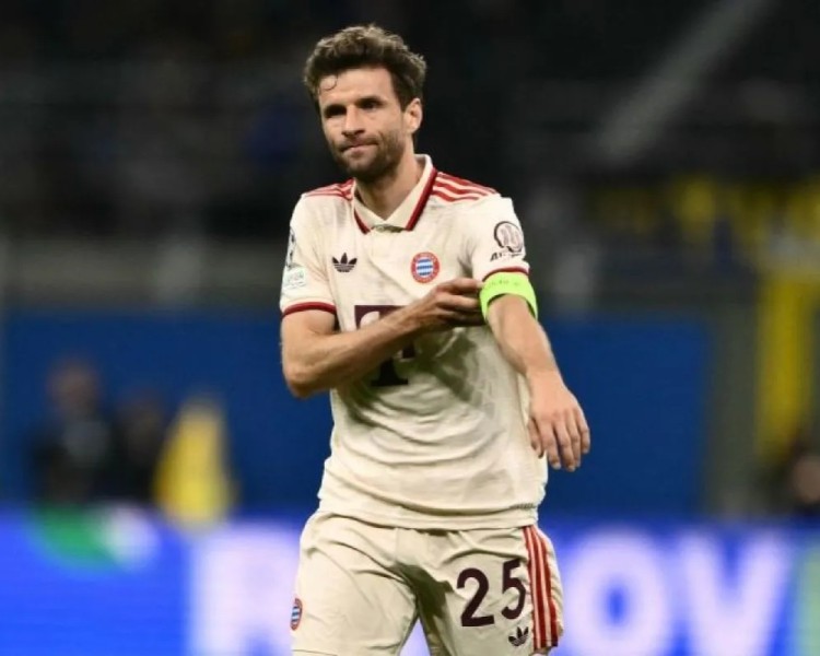 Thomas Muller Samai Rekor Giggs Sebagai Peraih Gelar Liga Domestik Terbanyak
