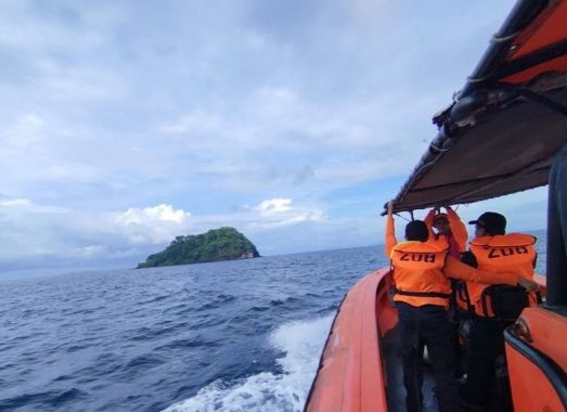 Penumpang KMP Athaya Terjatuh di Perairan Merak, Tim SAR Lakukan Pencarian