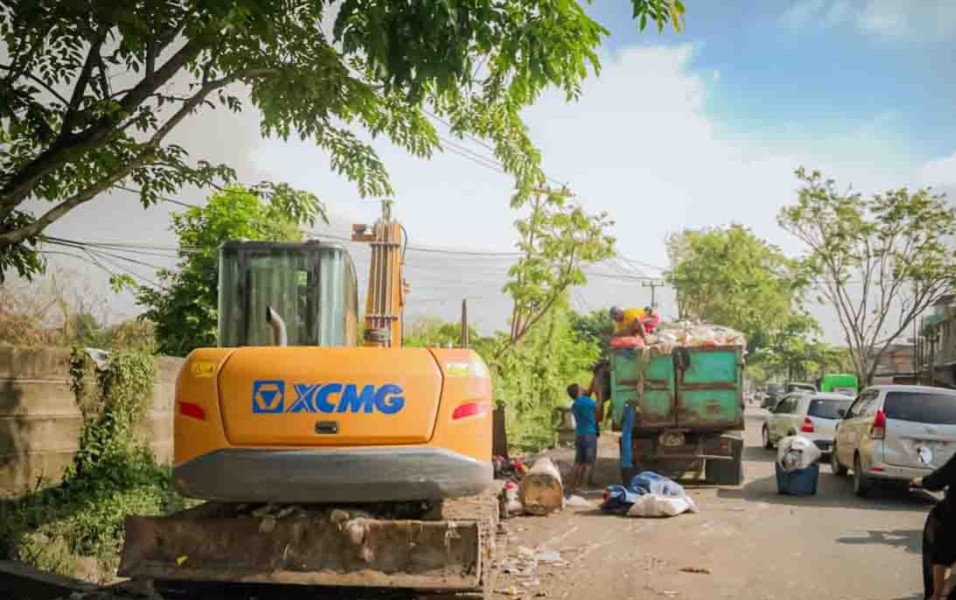 DLHK Pekanbaru Tetapkan Jam Buang Sampah Hanya Pukul 19.00–21.00 WIB, Pelanggaran akan Dikenai Sanksi