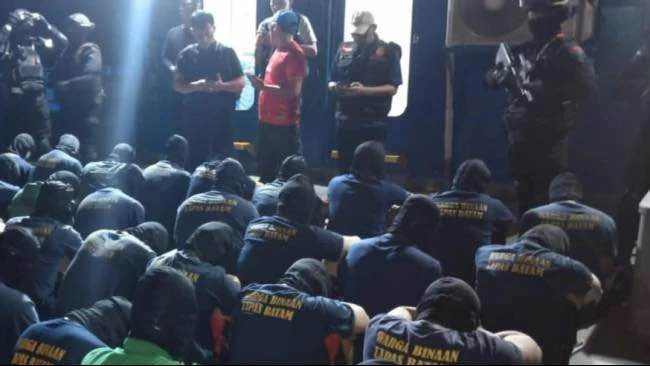 Dari Kepri hingga Jambi, Ratusan Napi High Risk Dikirim ke Lapas Nusakambangan