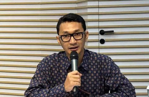KPK Panggil Pejabat Bulog Soal Skandal Korupsi Bansos Beras