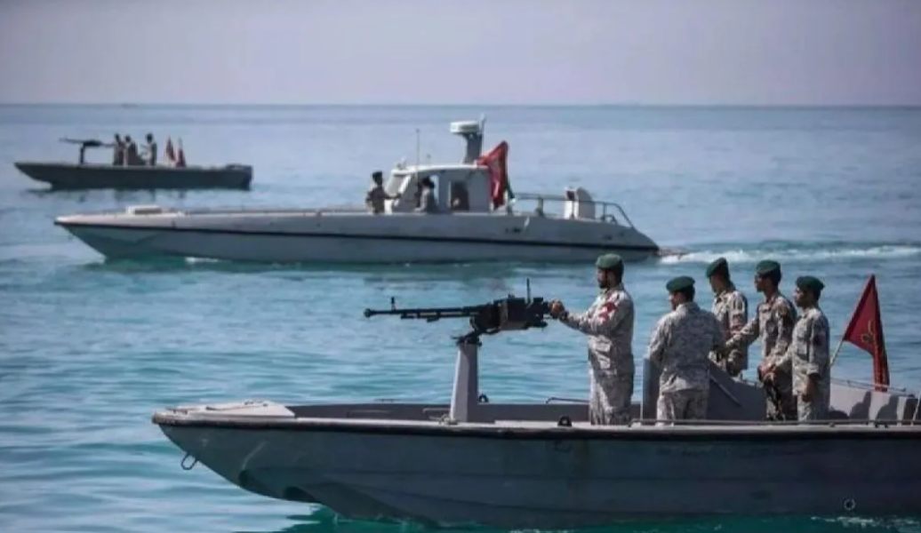 Iran Beri Peringatan Terhadap Upaya Lintasi Selat Hormuz Tanpa Izin