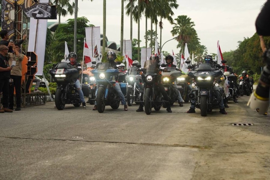 Kirab Bendera, 500 Motor Besar dari Berbagai Provinsi Konvoi di Pekanbaru