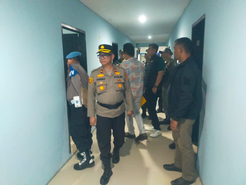 Kegiatan KRYD Tim Gabungan Sasar Penyakit Masyarakat Menjelang Bulan Suci Ramadan 1446 H di Wilayah Hukum Polsek Kandis