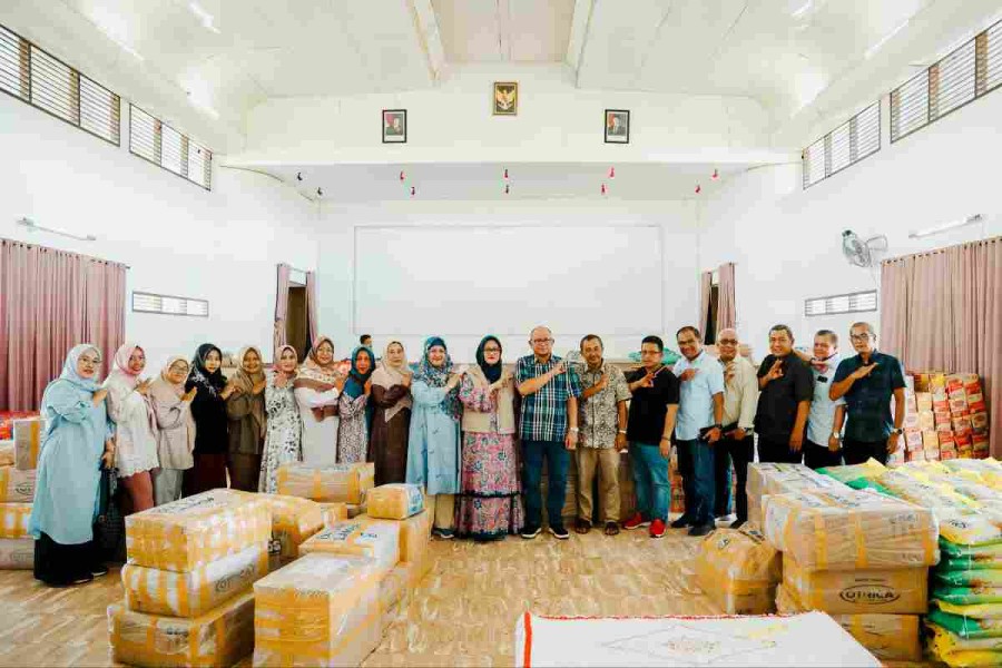 PTPN IV Regional III Riau Salurkan Bantuan di Tiga Provinsi Terdampak Bencana