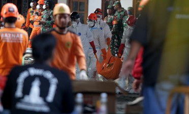 PAN Kritik Rencana Pemerintah Akan Bantu Bangun Ponpes Ambruk di Sidoarjo Pakai APBN. (ANTARA FOTO/Umarul Faruq)