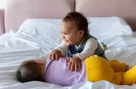 Perdagangan Bayi Bandung-Singapura Terbongkar, Per Anak Rp 243 Juta