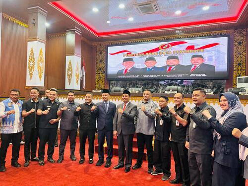DPRD Pekanbaru Gelar Paripurna Tetapkan Agung - Markarius sebagai Wako dan Wawako