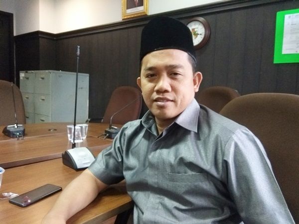 DPRD kota Pekanbaru Tunda Pembentukan AKD