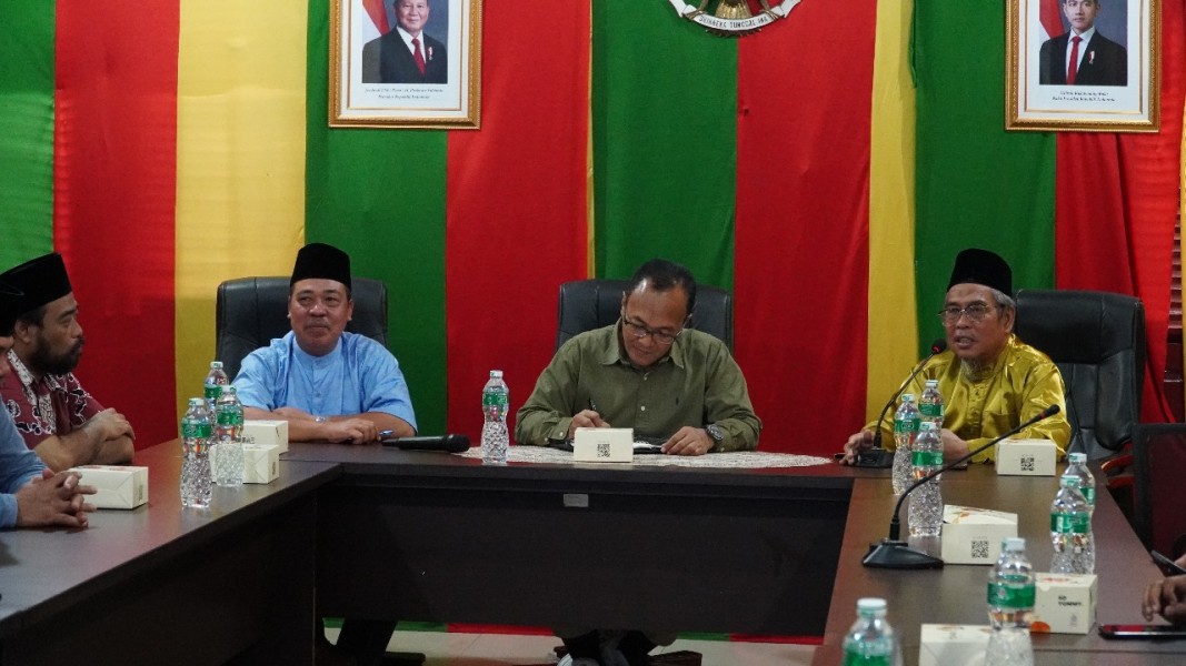 Mau Ubah Wajah Baru Bandara SSK II, Angkasa Pura Temui LAMR