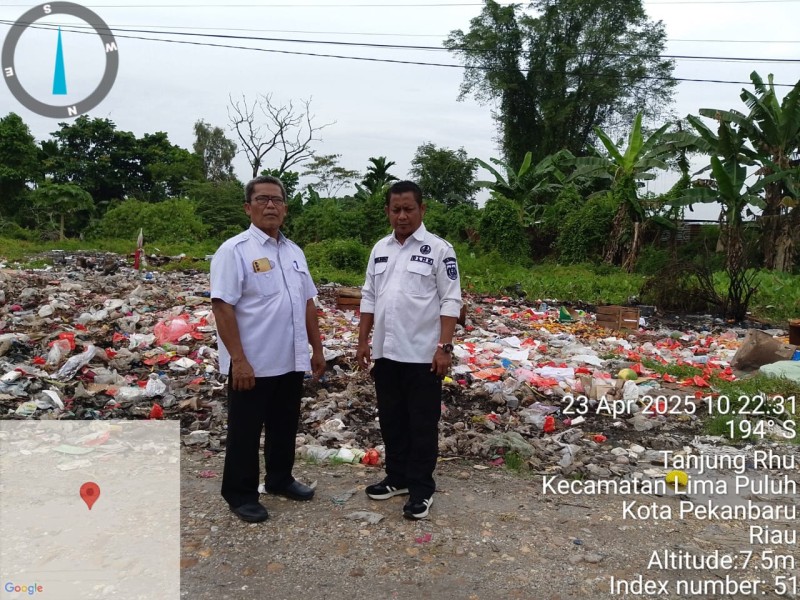 Pemilik Gudang Pasar Buah Diminta Segera Bersihkan dan Timbun Tumpukan Sampah