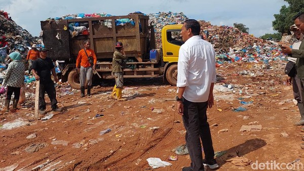 Pj Wali Kota Batam Soroti Truk Pengangkut Sampah Tak Layak